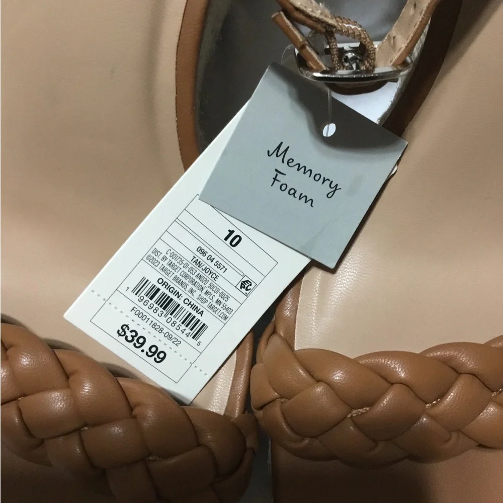 A New Day Memory Foam Size 10 Tan Joyce Shoes NWOB
